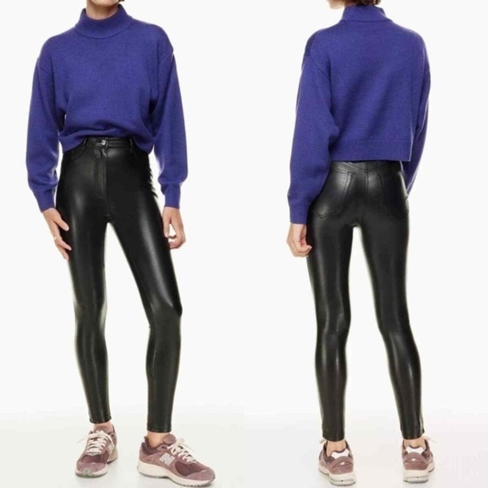 Aritzia Black Wilfred Free Charm Pant size 2